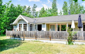 Gorgeous Home In Köpingsvik With Sauna